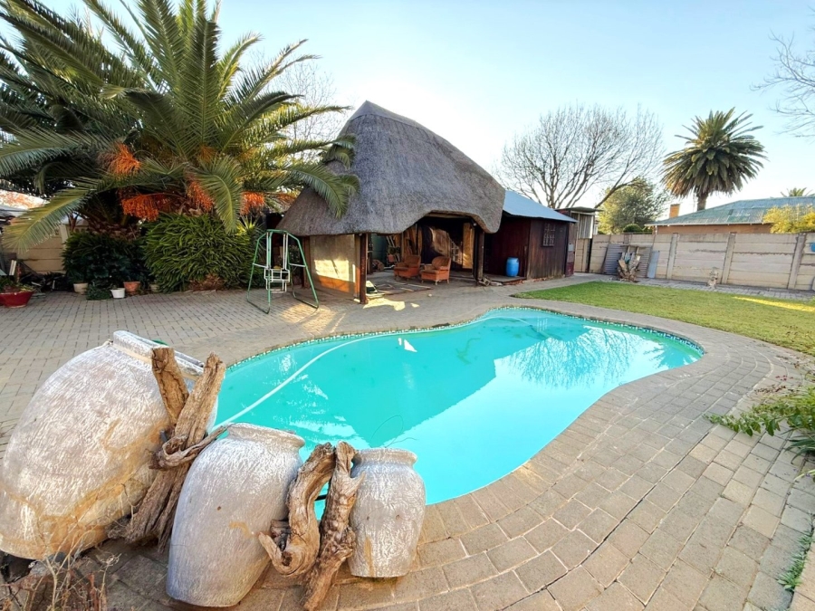 4 Bedroom Property for Sale in Wilgehof Free State
